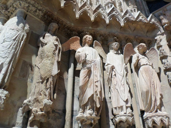 微笑天使(Smiling Angel)