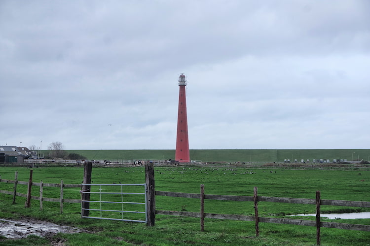 登海爾德燈塔(Kijkduin Light, Lange Jaap)