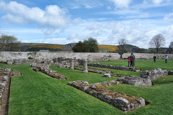 Lay Brothers' Cloister, Melrose Abbey