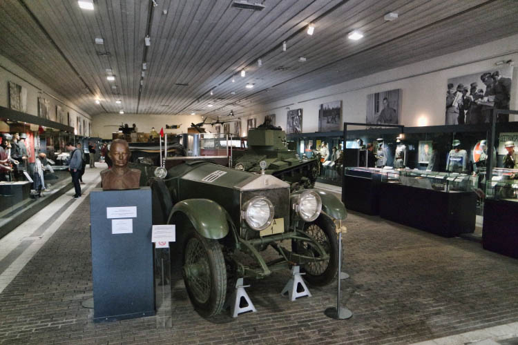 芬蘭軍事博物館, Sotamuseon Maneesi,芬蘭堡(Suomenlinna)